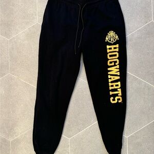 Wizard of World of Harry Potter Joggers - HOGWARTS Design. Women’s size M